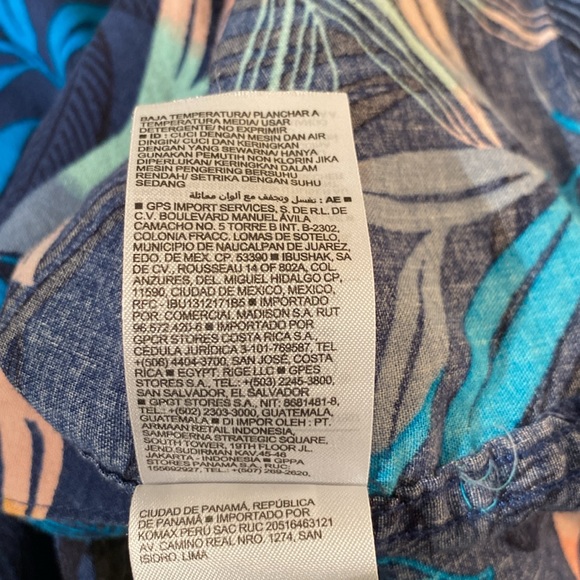 Old Navy - Tropical Camp Shirt. Size XXL - Picture 5 of 8